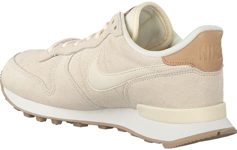 nike sneaker damen beige bronze|nike black and white sneakers.